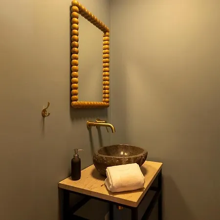 Wave Song * Santo Isidoro